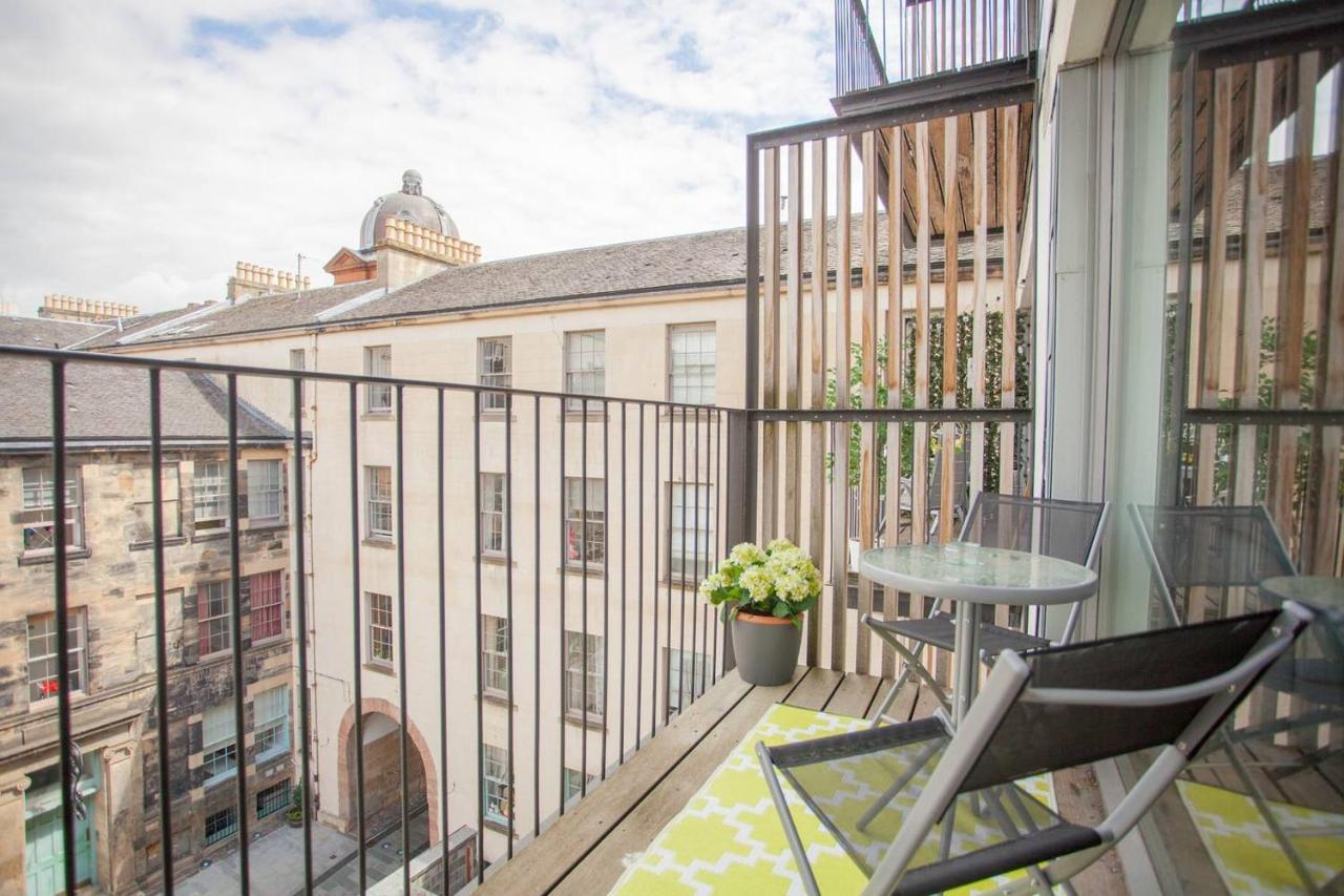 1 Bedroom Flat In The Heart Of Merchant City Glasgow Exterior photo