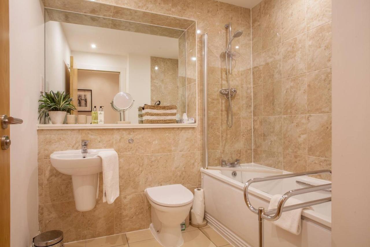 1 Bedroom Flat In The Heart Of Merchant City Glasgow Exterior photo